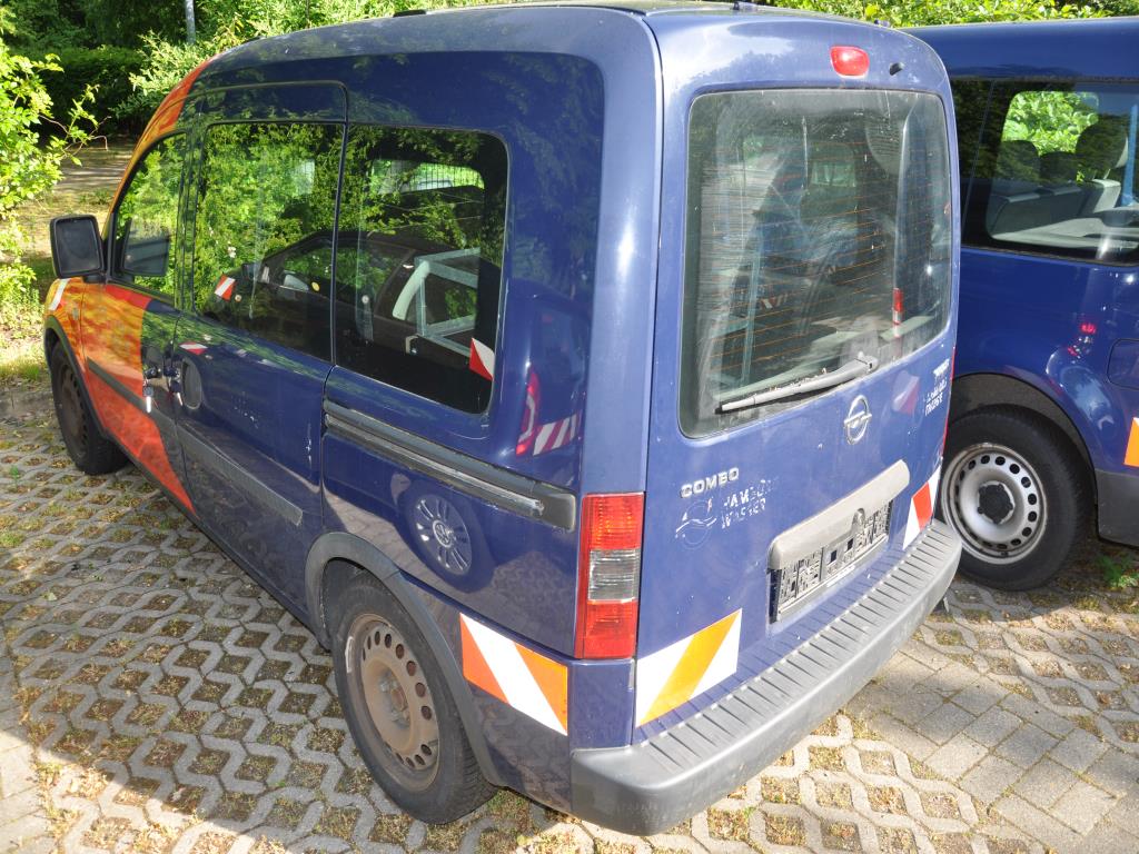 Hochwertiges Laborequipment der städtischen Wasserversorgung-3