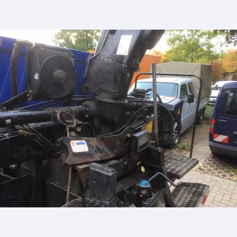 2 no longer used suction and flushing vehicles-10