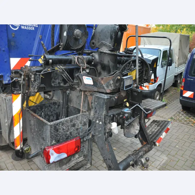 2 no longer used suction and flushing vehicles-19