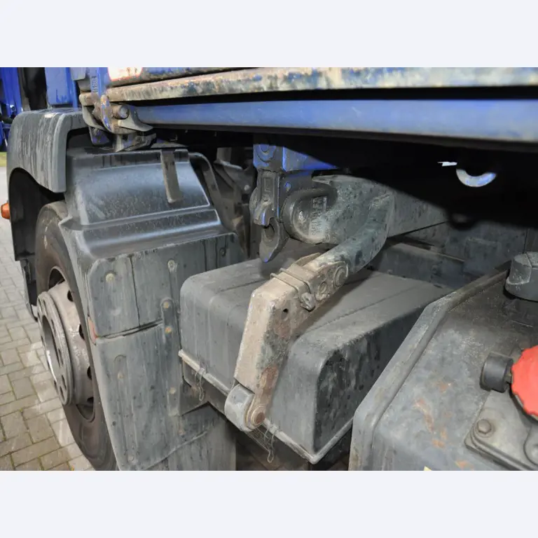 2 no longer used suction and flushing vehicles-33