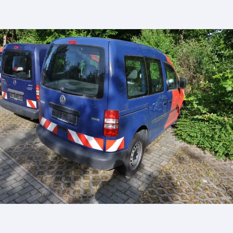 2 no longer used suction and flushing vehicles-5