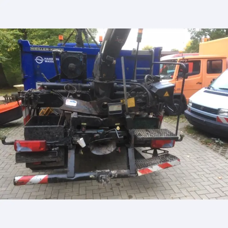 2 no longer used suction and flushing vehicles-1