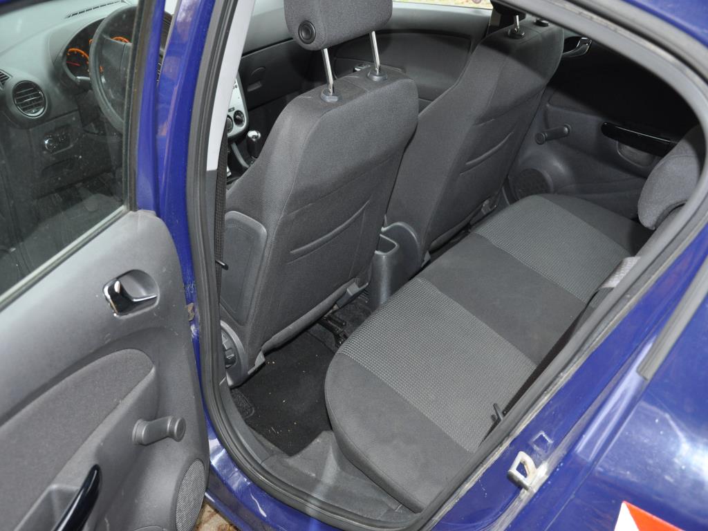 well-mainted vehicle/equipment-10