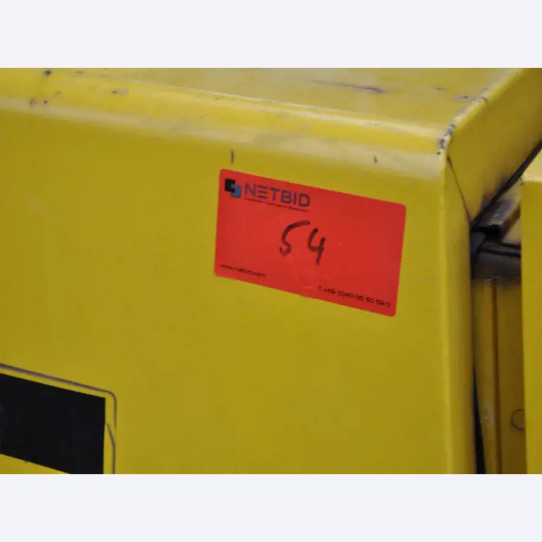 well-mainted vehicle/equipment-14