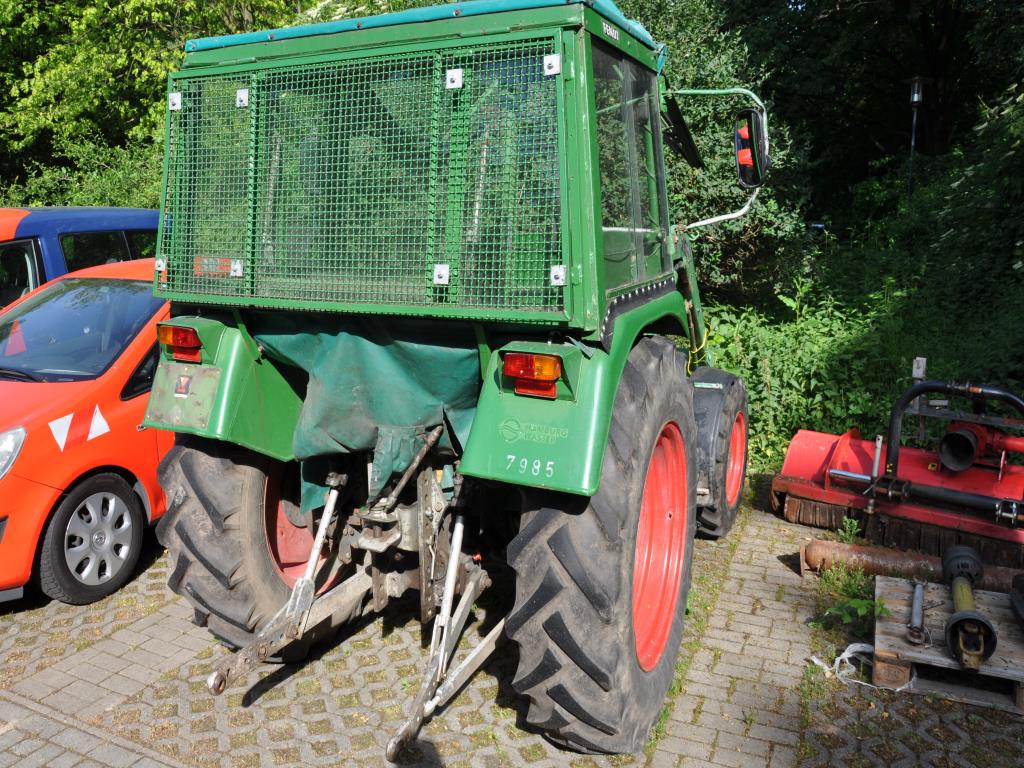 Hochwertiges Laborequipment der städtischen Wasserversorgung-2