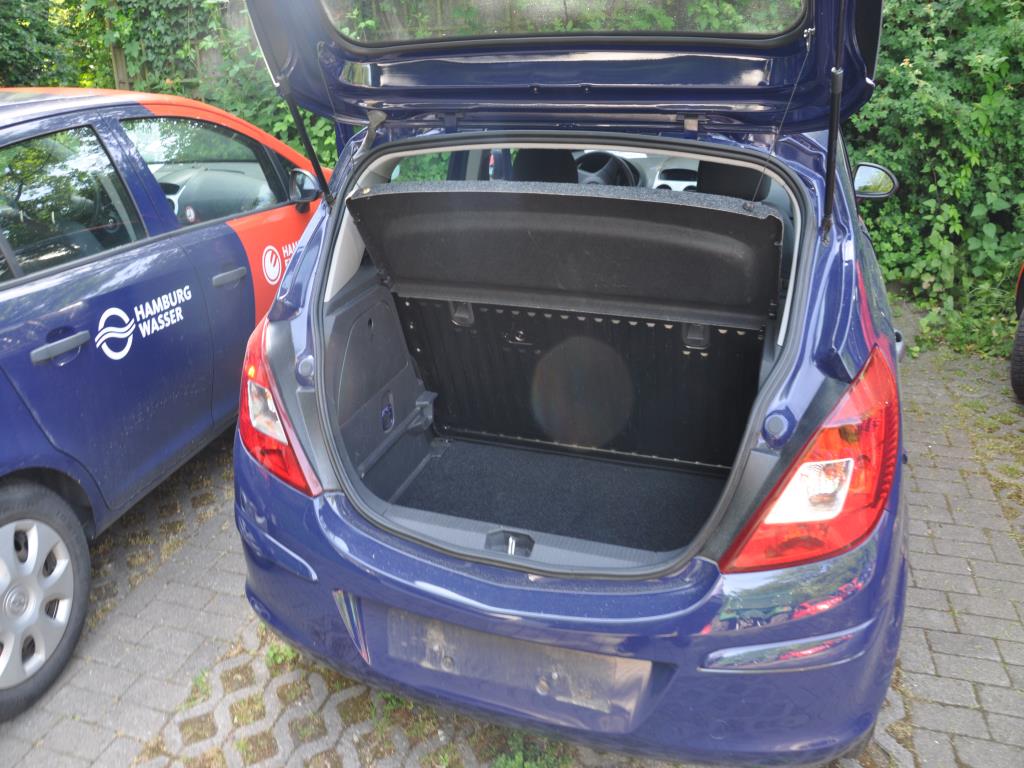 Hochwertiges Laborequipment der städtischen Wasserversorgung-10