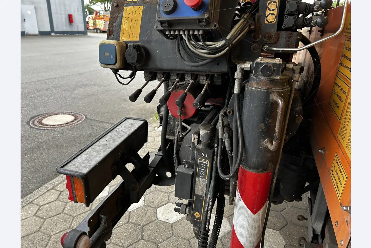 Well-maintained vehicles from governmental fleets-12