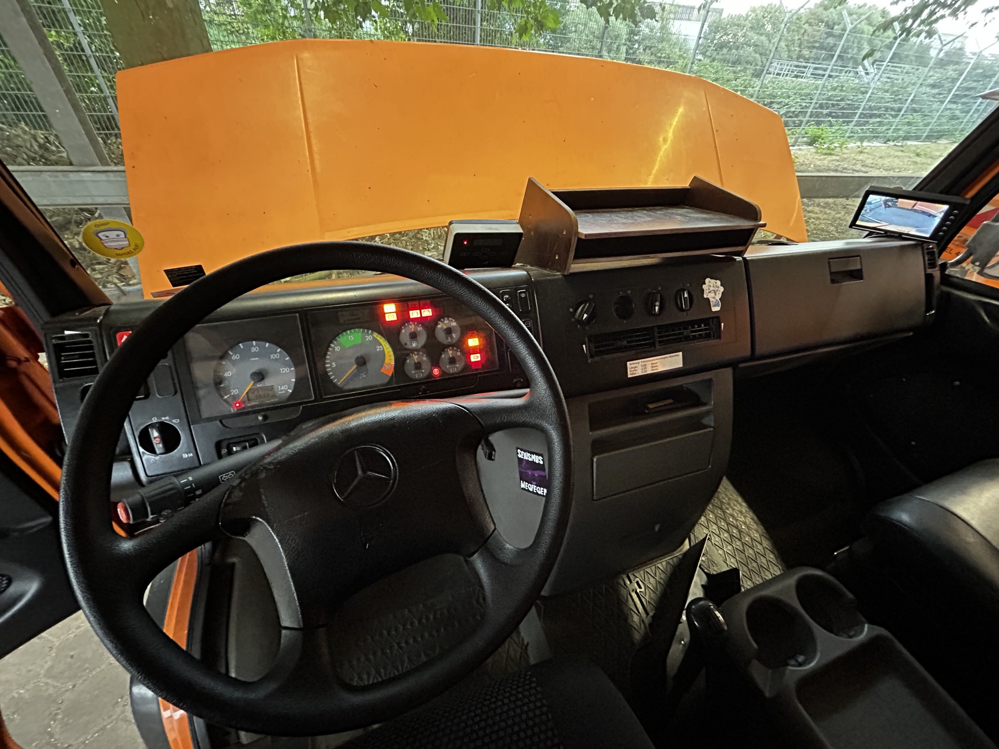 Well-maintained vehicles from governmental fleets-16