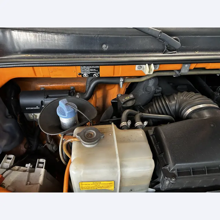 Well-maintained vehicles from governmental fleets-20