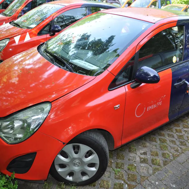 Passenger car (ex HH-W 168 - FW1047) Opel Corsa