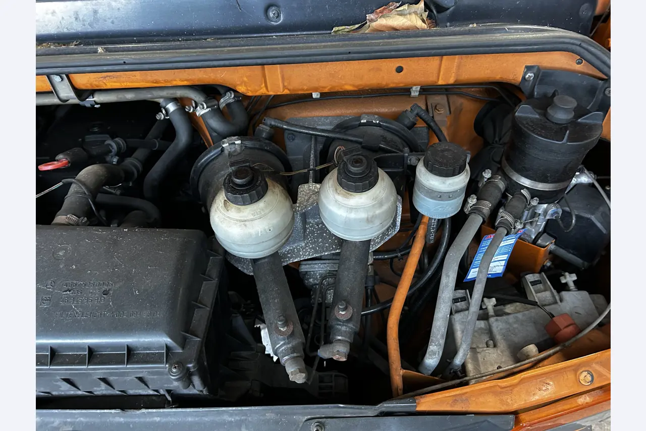 Well-maintained vehicles from governmental fleets-11