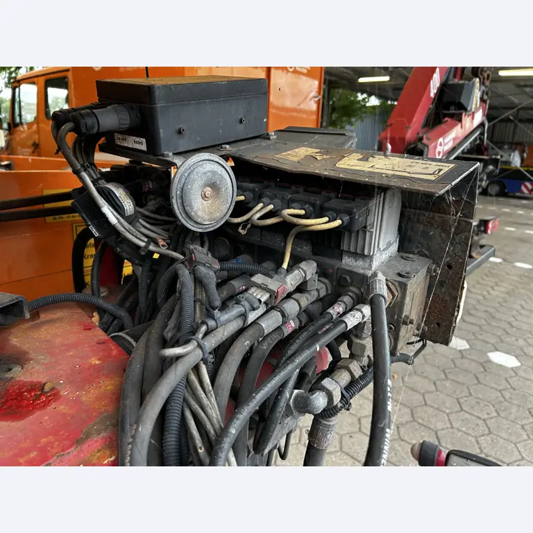 Well-maintained vehicles from governmental fleets-20