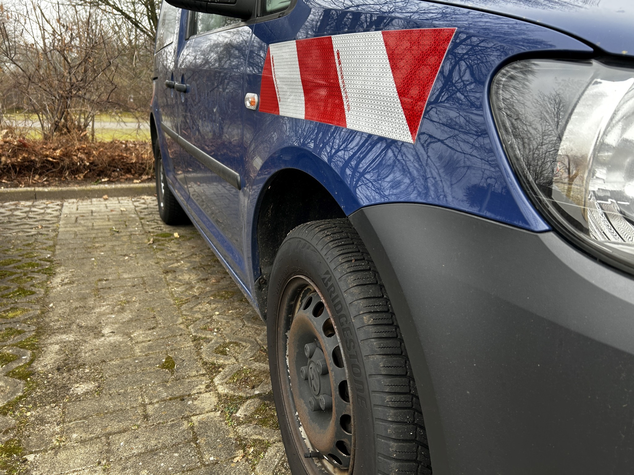 Gepflegte Kommunal-, Nutz- und weitere Behördenfahrzeuge-5