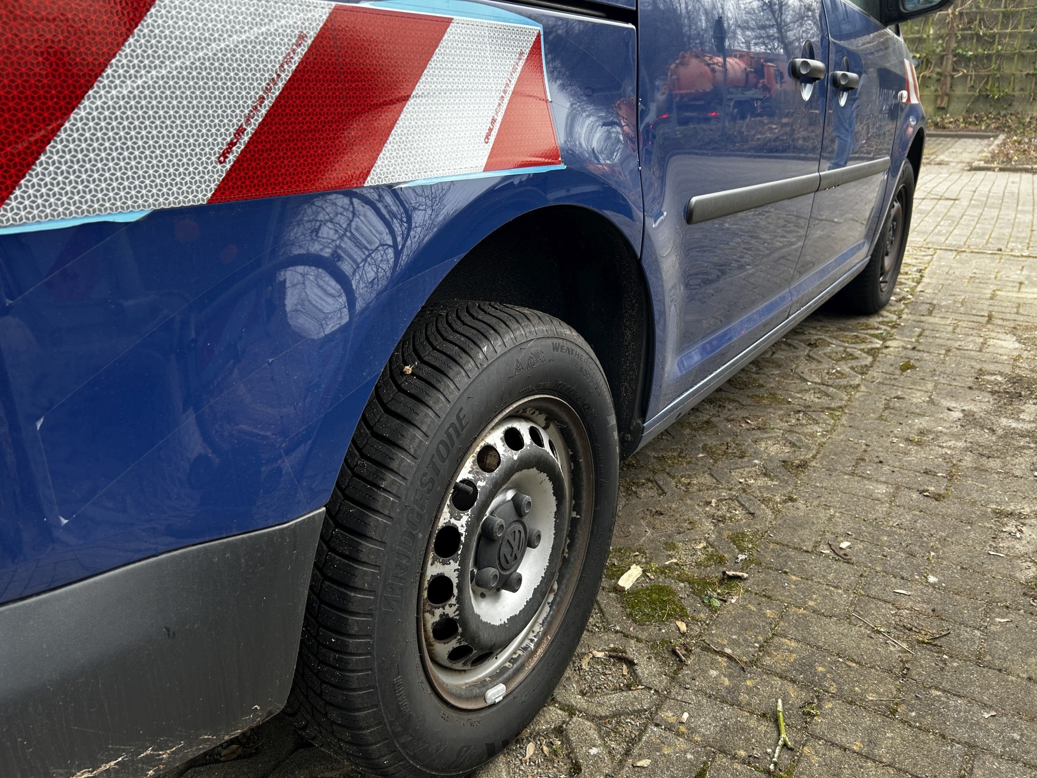 Gepflegte Kommunal-, Nutz- und weitere Behördenfahrzeuge-7