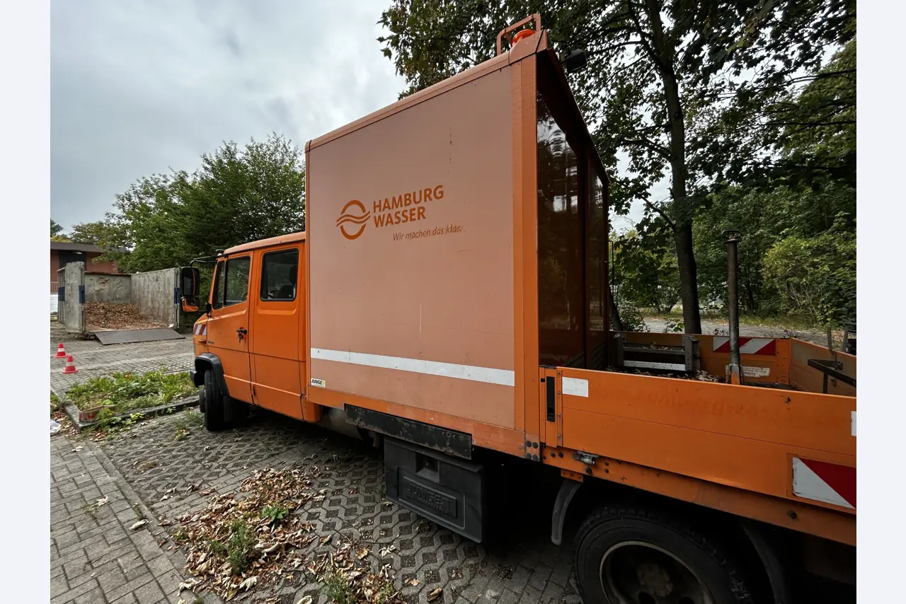 Well-maintained vehicles from governmental fleets-11