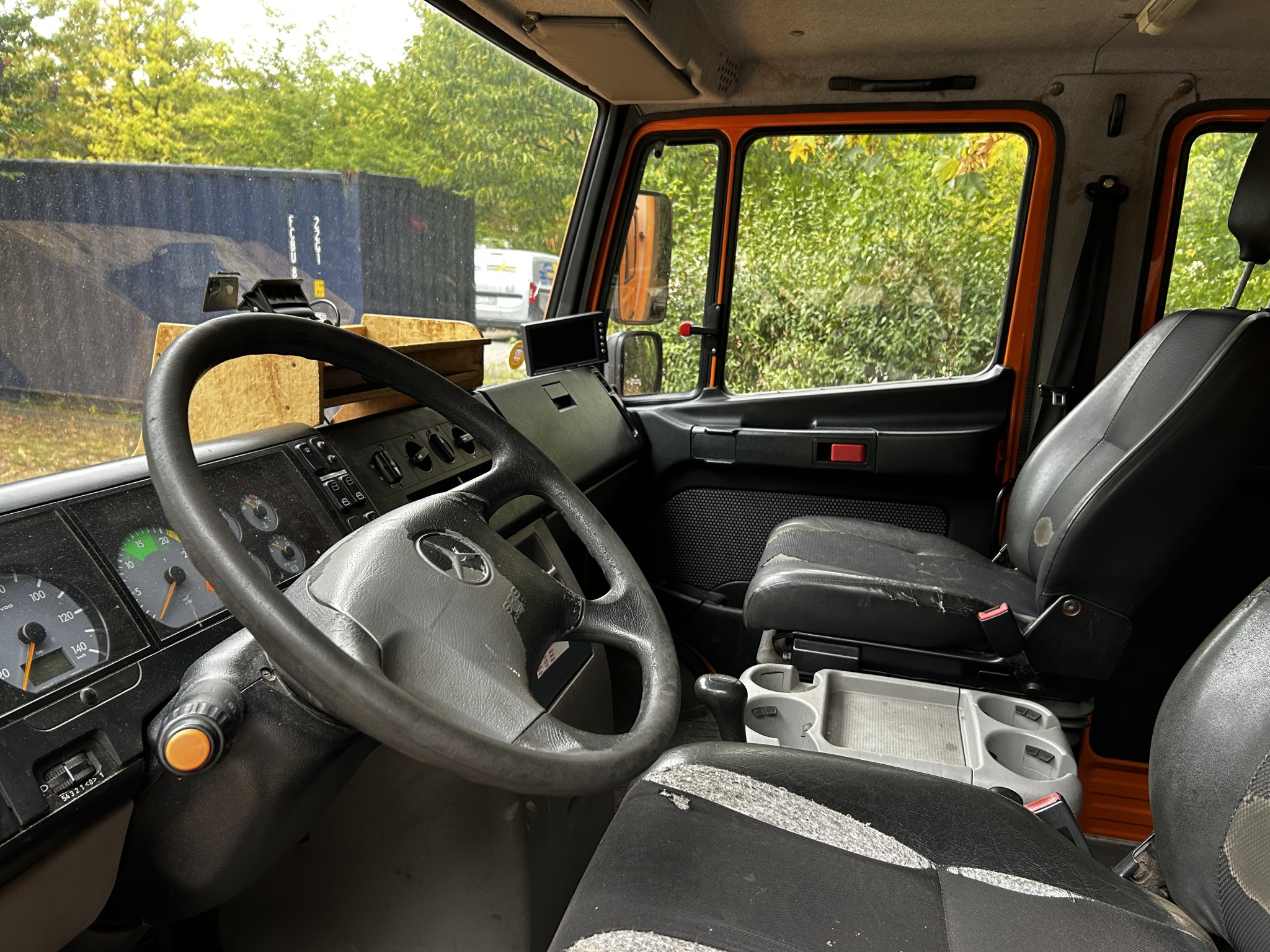 Well-maintained vehicles from governmental fleets-12