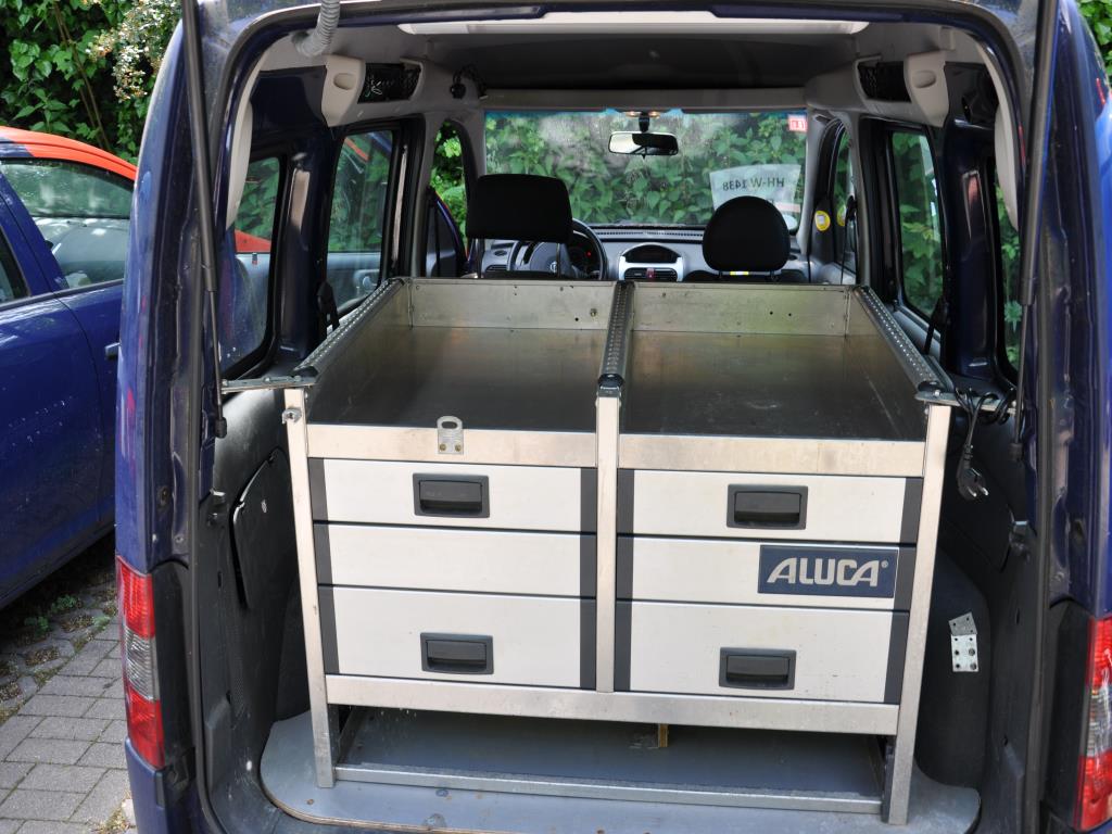 Hochwertiges Laborequipment der städtischen Wasserversorgung-12