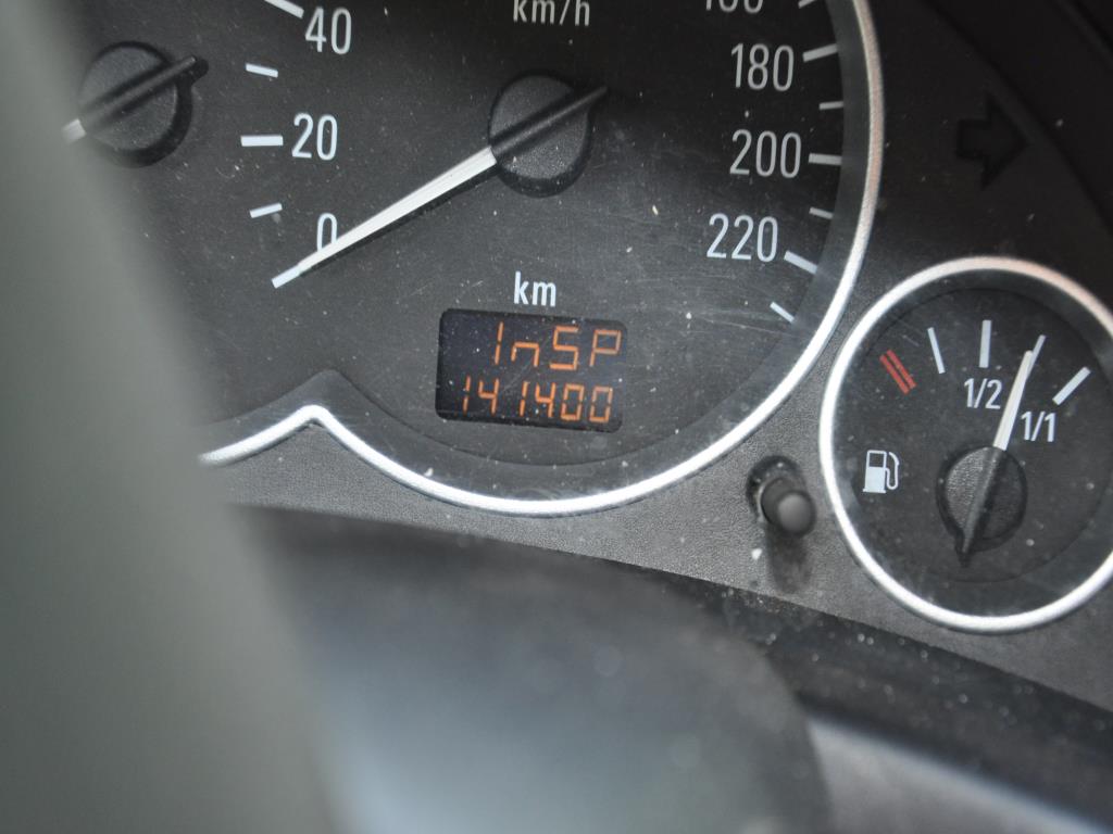 Hochwertiges Laborequipment der städtischen Wasserversorgung-8