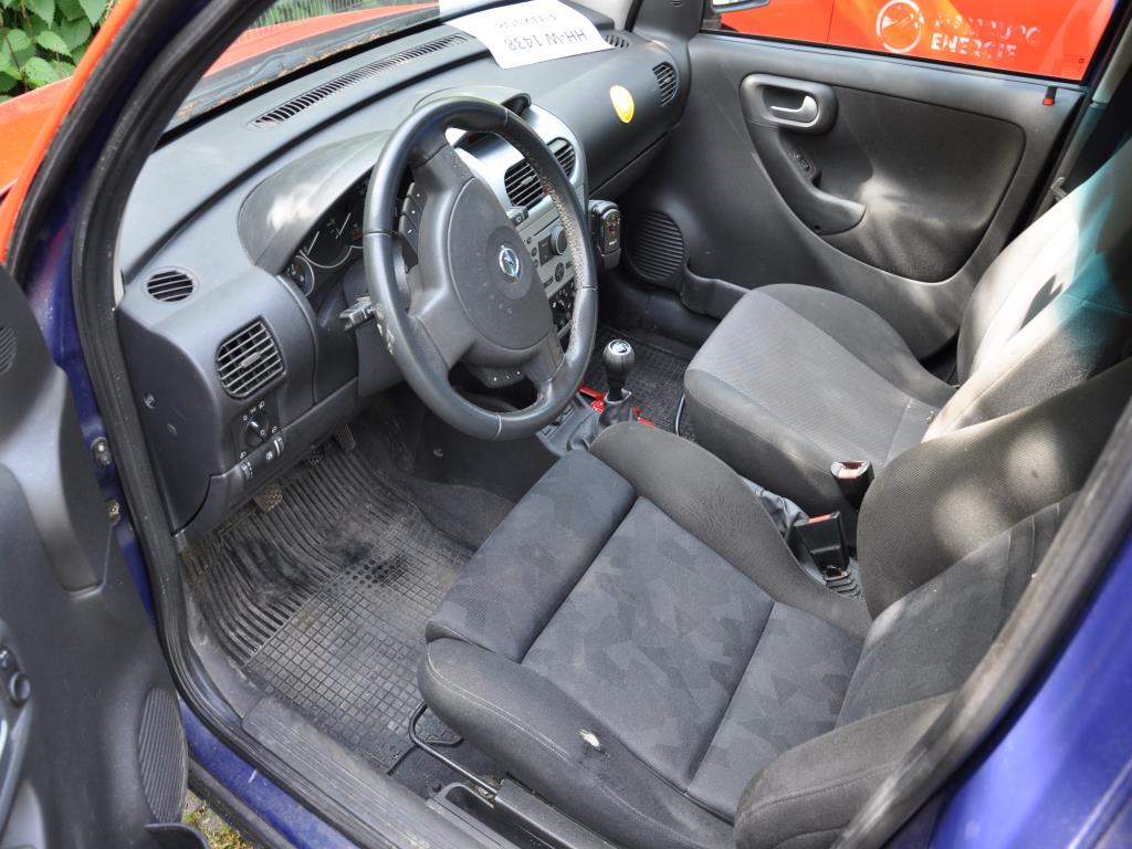 Hochwertiges Laborequipment der städtischen Wasserversorgung-9