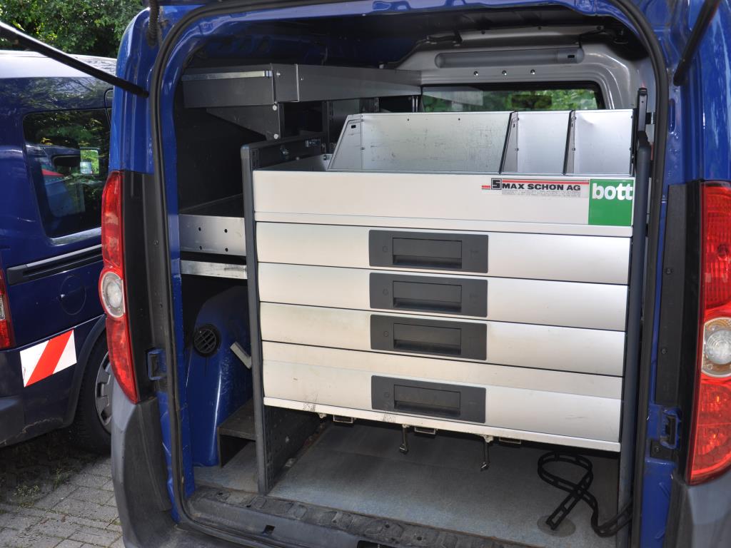 Hochwertiges Laborequipment der städtischen Wasserversorgung-10