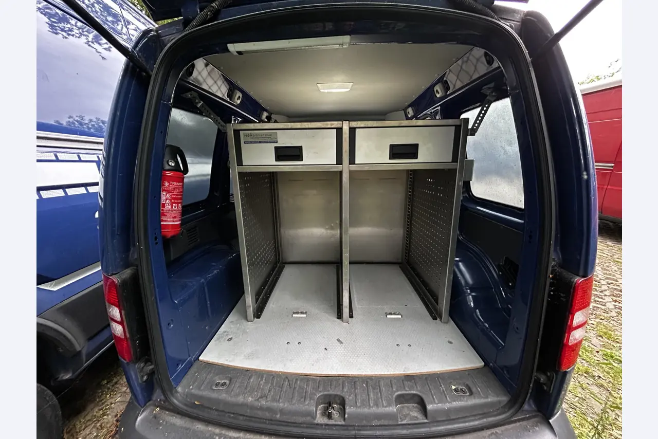 Well-maintained vehicles from governmental fleets-12