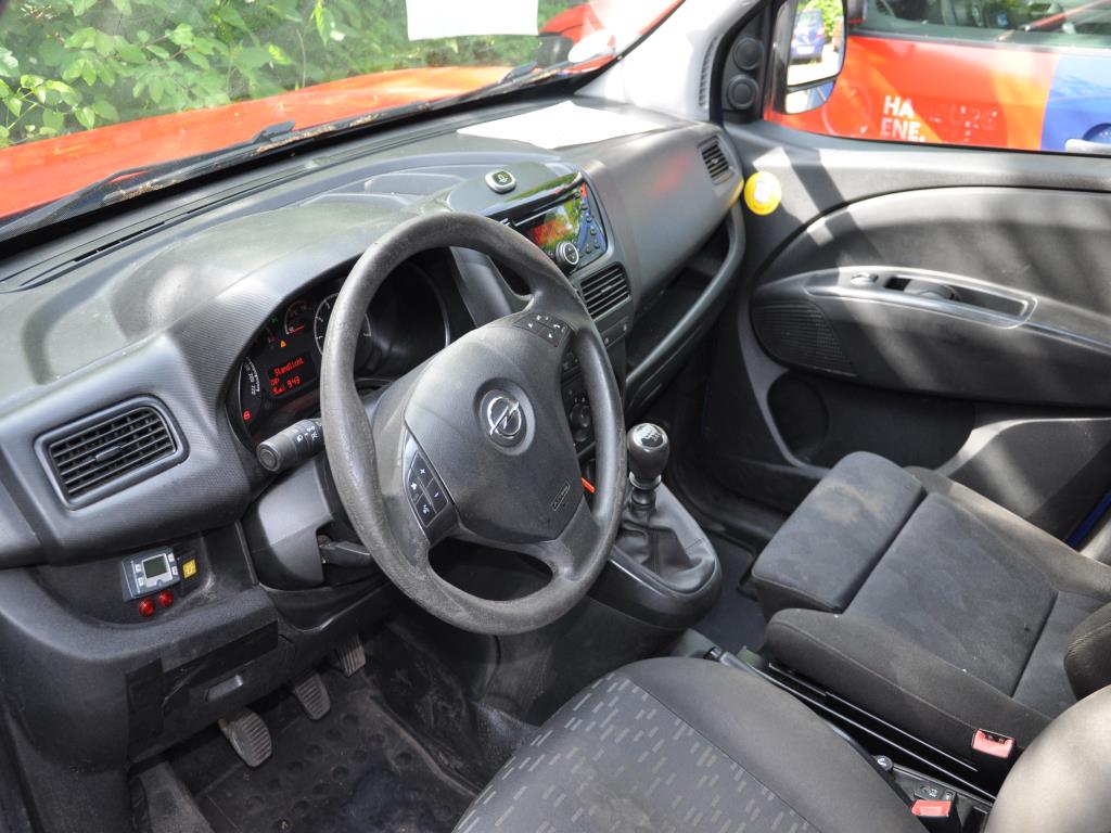 Hochwertiges Laborequipment der städtischen Wasserversorgung-7