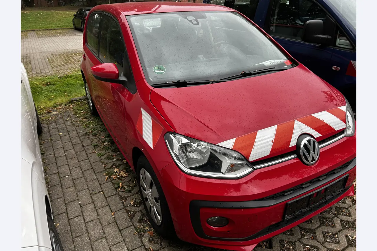 gepflegte Fahrzeuge aus Behördenbestand-3