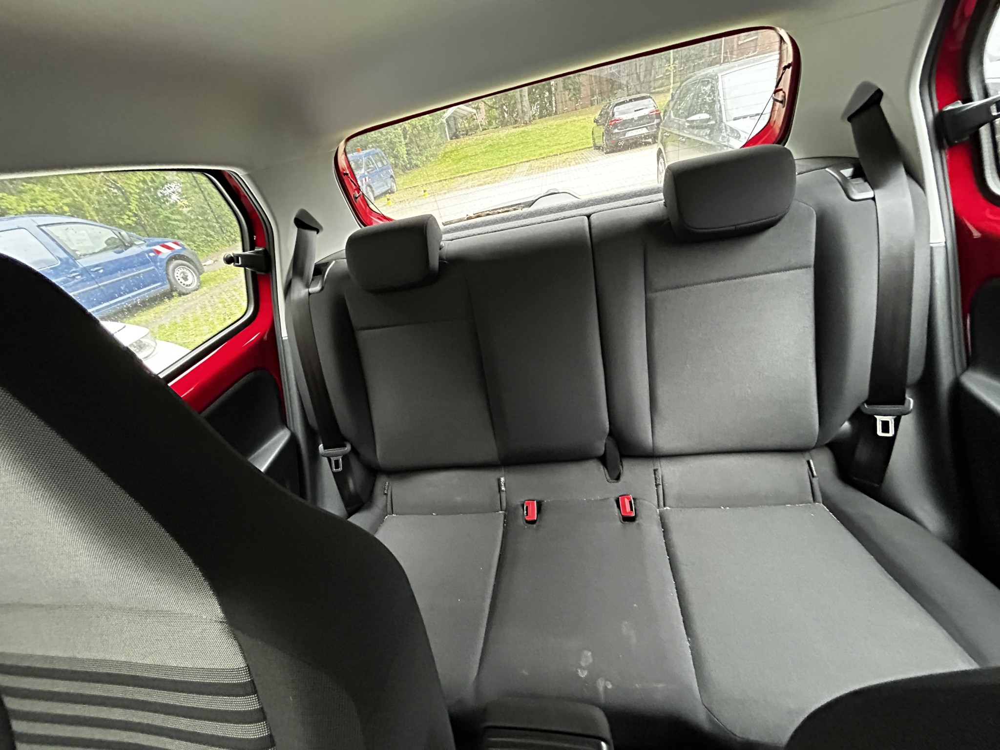 gepflegte Fahrzeuge aus Behördenbestand-10