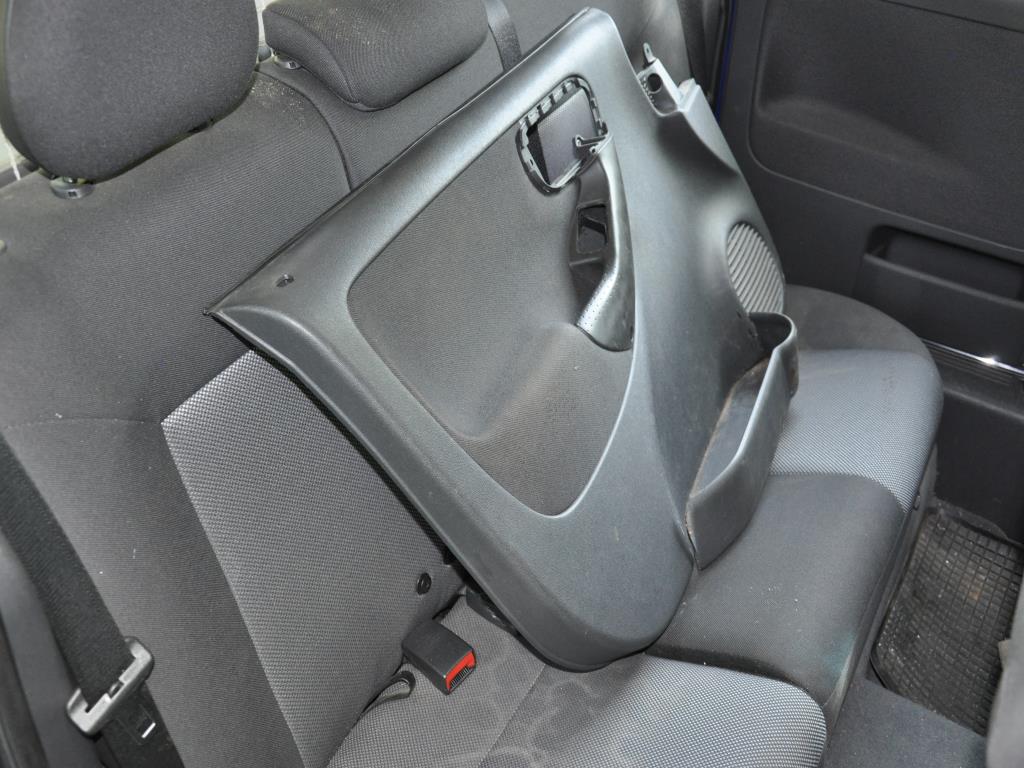 Hochwertiges Laborequipment der städtischen Wasserversorgung-11