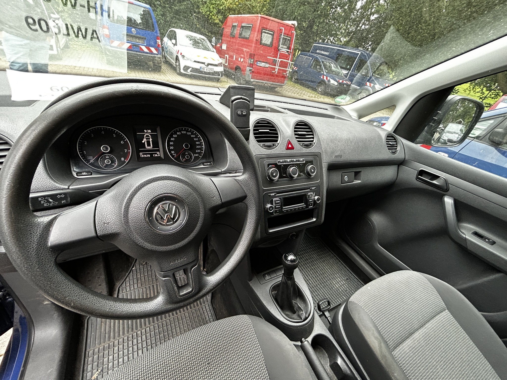 Well-maintained vehicles from governmental fleets-8