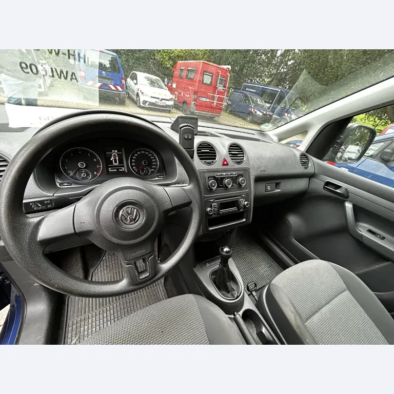 Well-maintained vehicles from governmental fleets-8