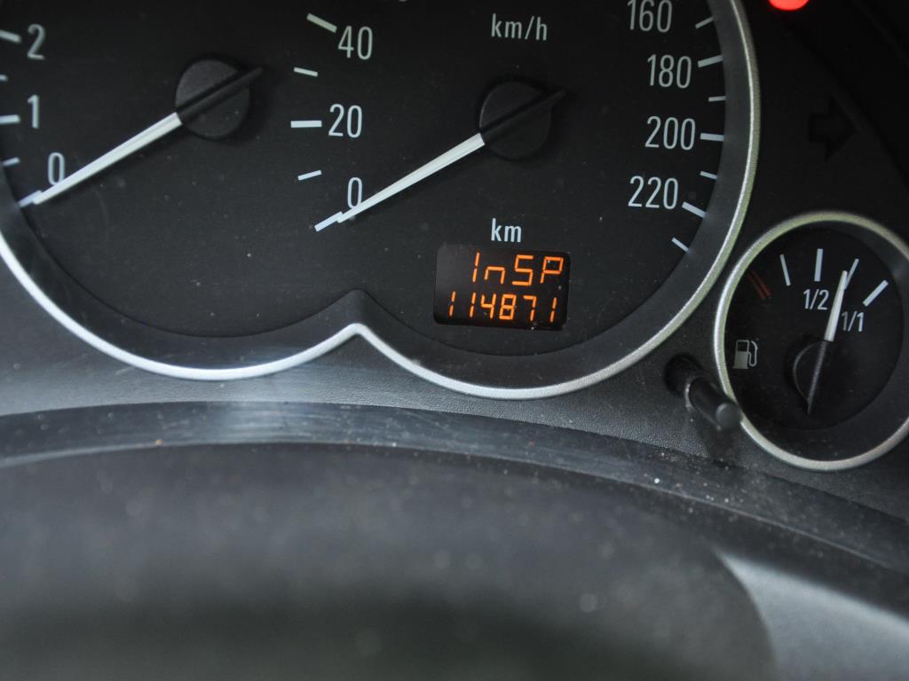 Hochwertiges Laborequipment der städtischen Wasserversorgung-8