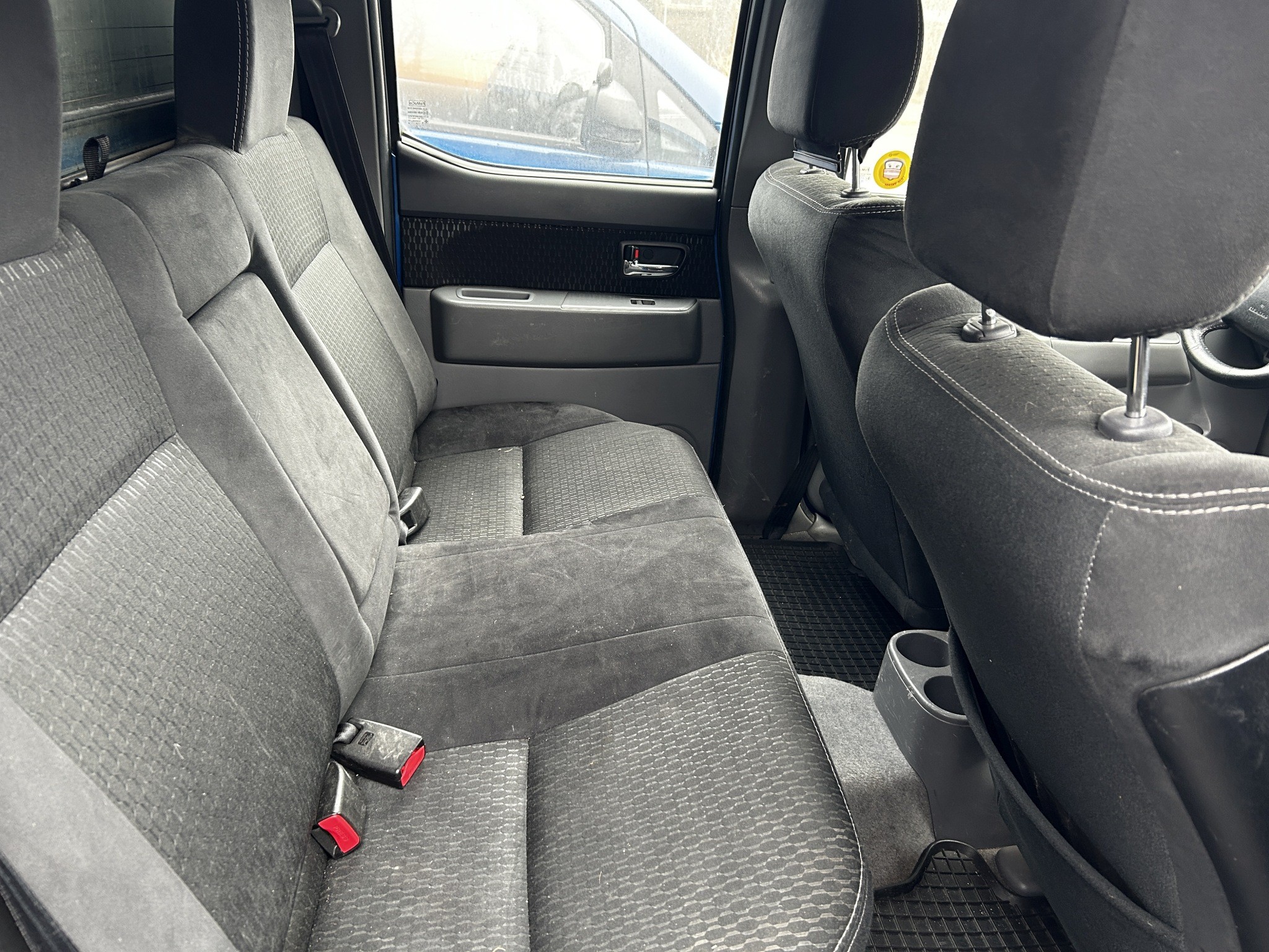 Dobrze utrzymane pojazdy komunalne, komunalne i innych władz publicznych-18