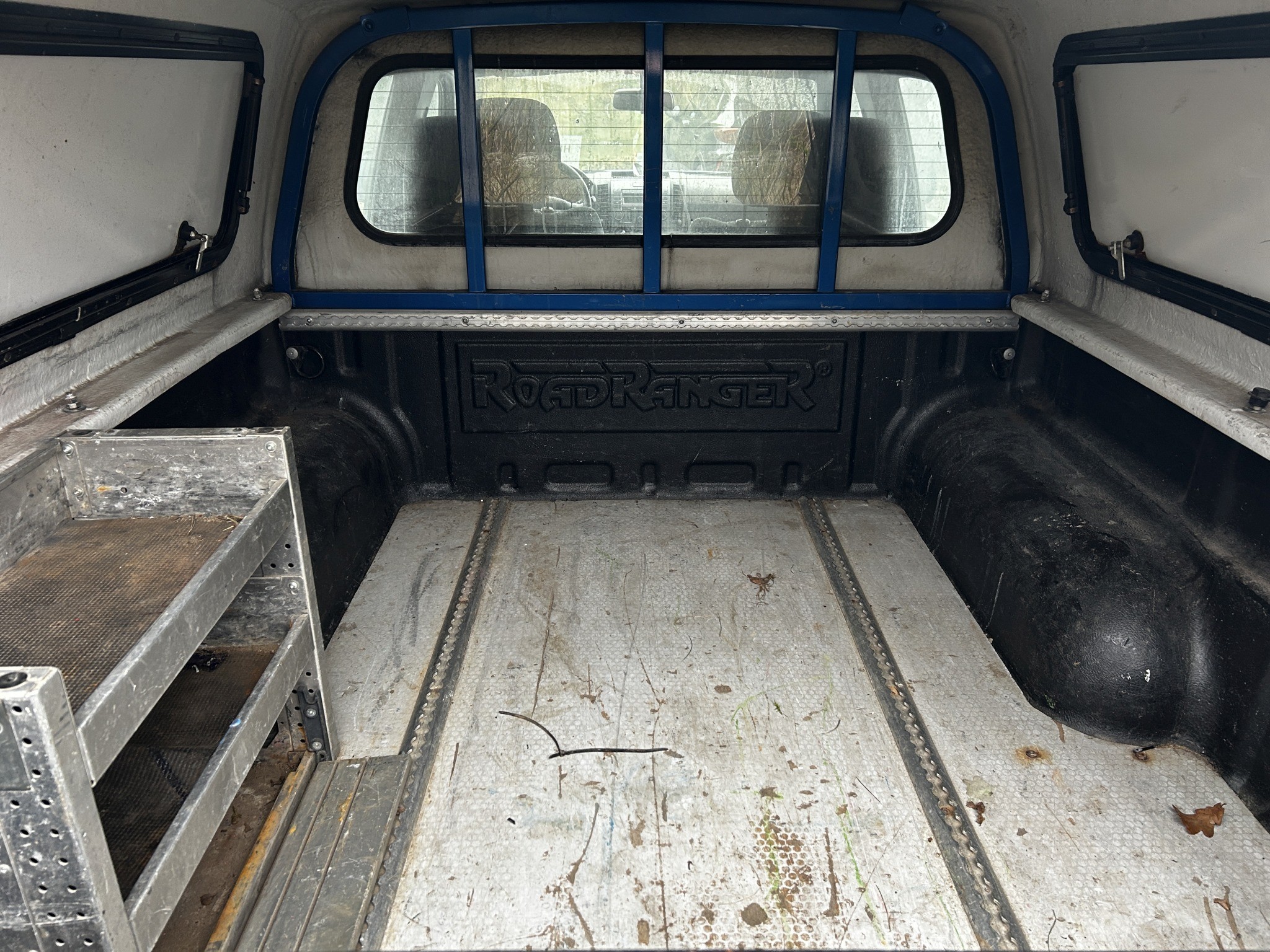 Dobrze utrzymane pojazdy komunalne, komunalne i innych władz publicznych-20