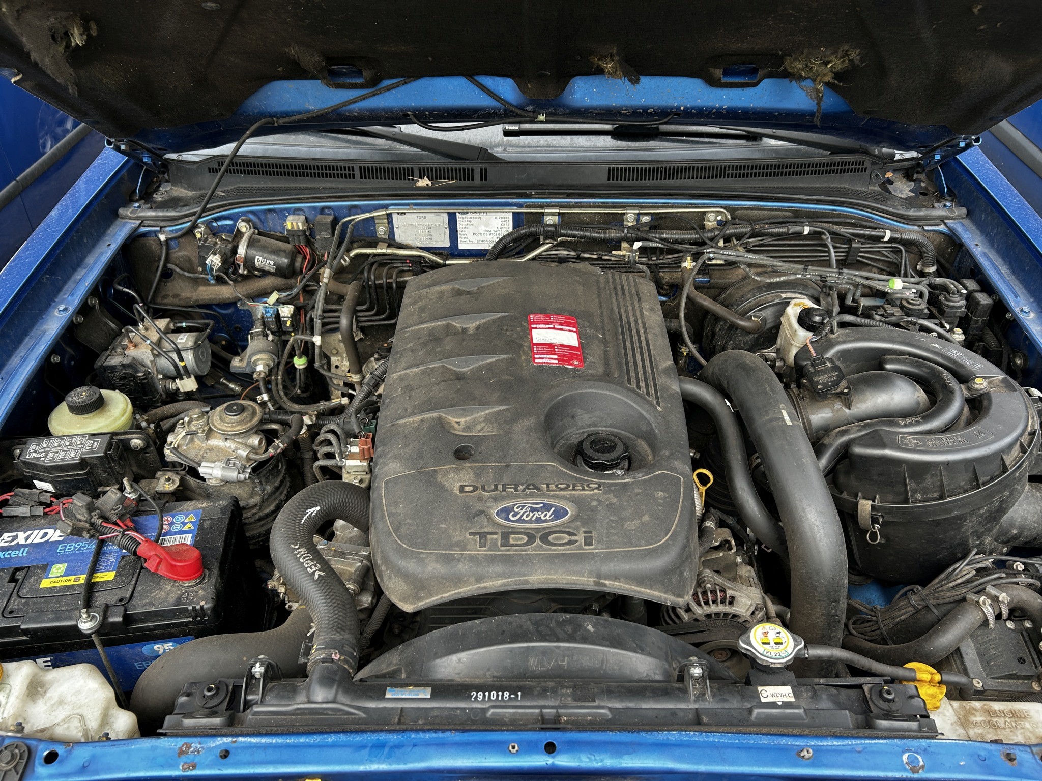 Dobrze utrzymane pojazdy komunalne, komunalne i innych władz publicznych-21