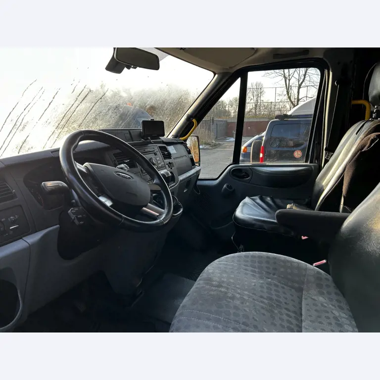 Div. Kommunalfahrzeuge, Werkstattfahrzeuge und PKW-12