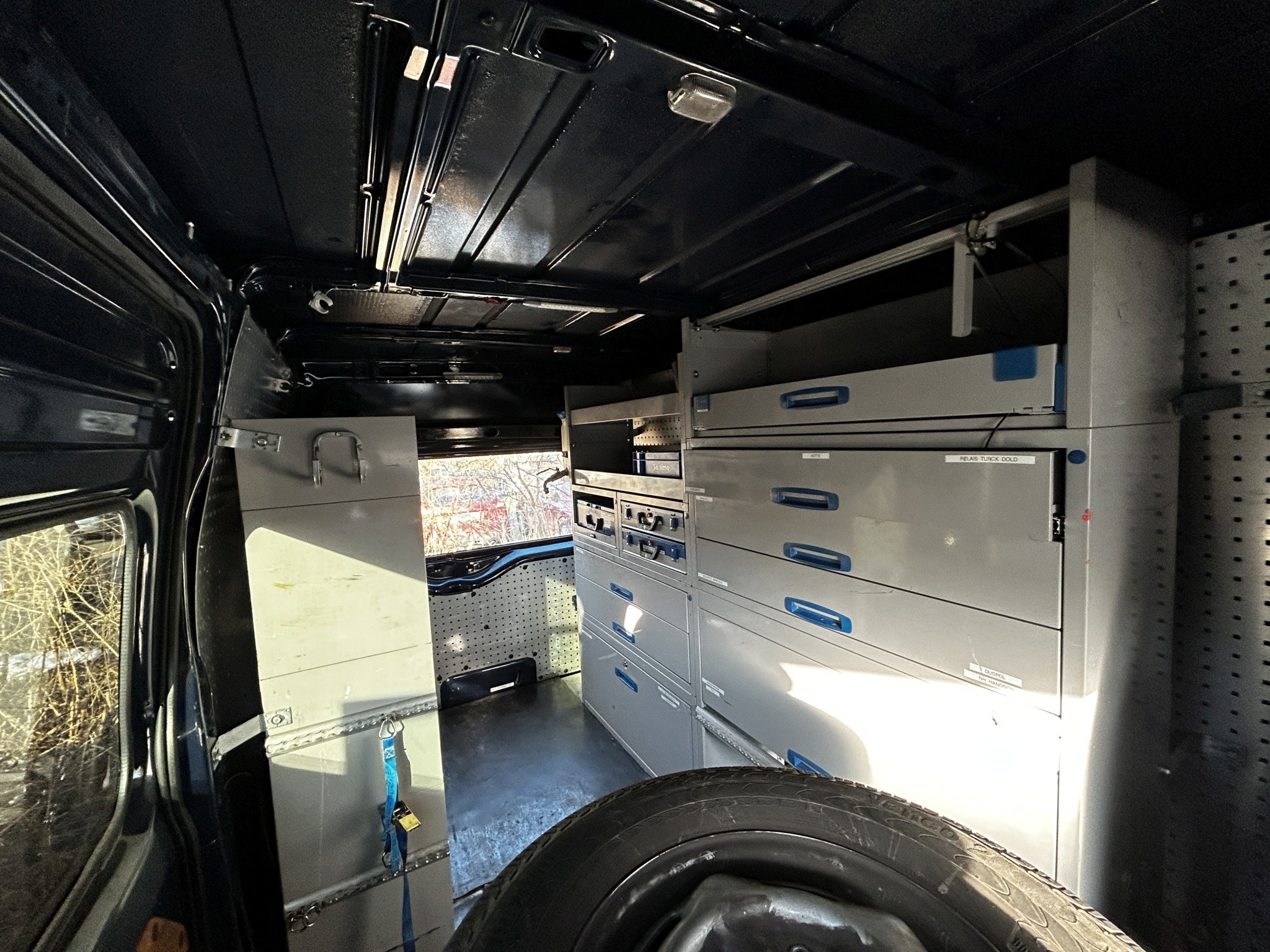 Div. Kommunalfahrzeuge, Werkstattfahrzeuge und PKW-17