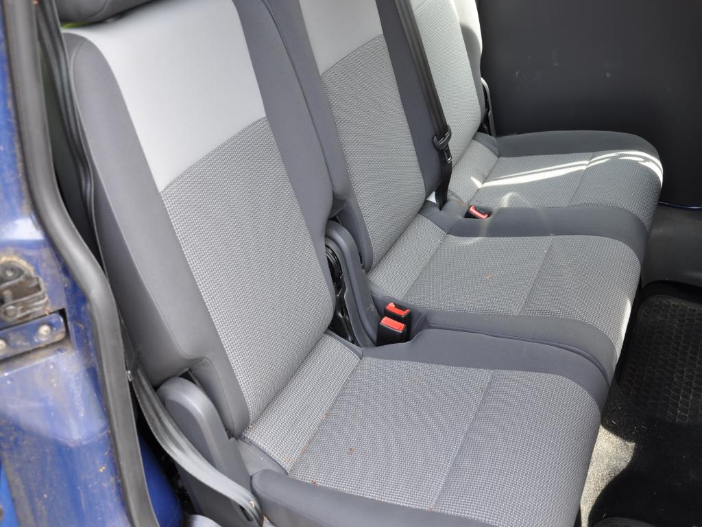 Hochwertiges Laborequipment der städtischen Wasserversorgung-10