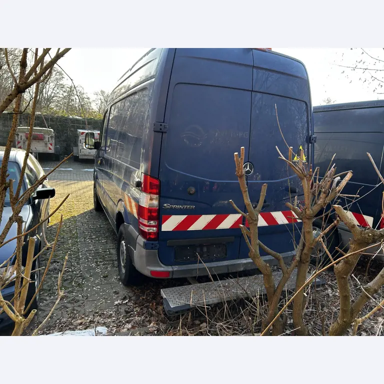 Div. Kommunalfahrzeuge, Werkstattfahrzeuge und PKW-8