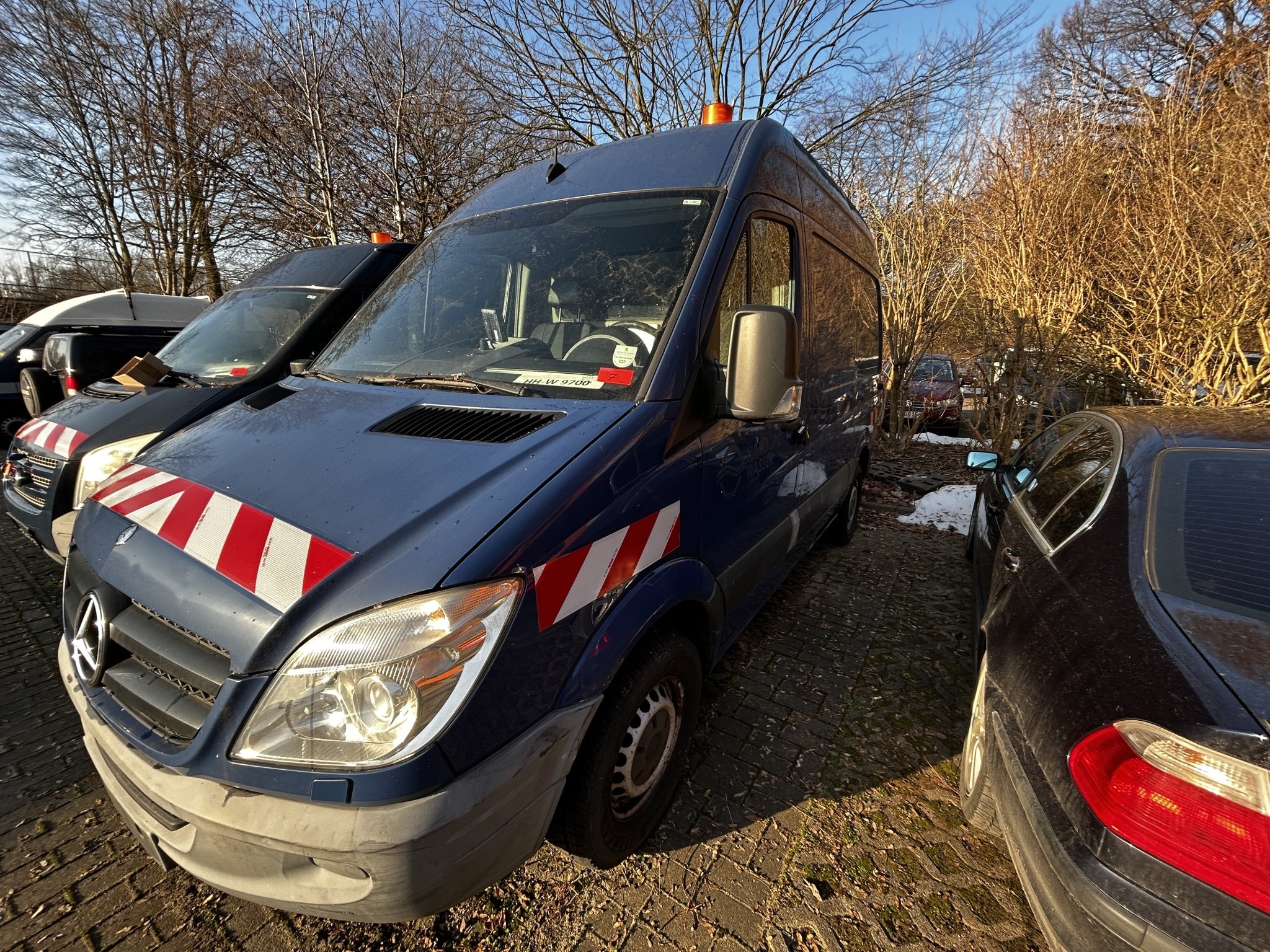 Div. Kommunalfahrzeuge, Werkstattfahrzeuge und PKW-10