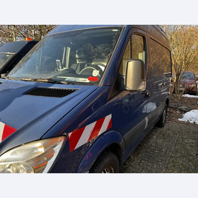 Div. Kommunalfahrzeuge, Werkstattfahrzeuge und PKW-11