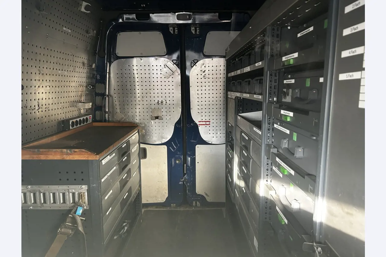 Div. Kommunalfahrzeuge, Werkstattfahrzeuge und PKW-14