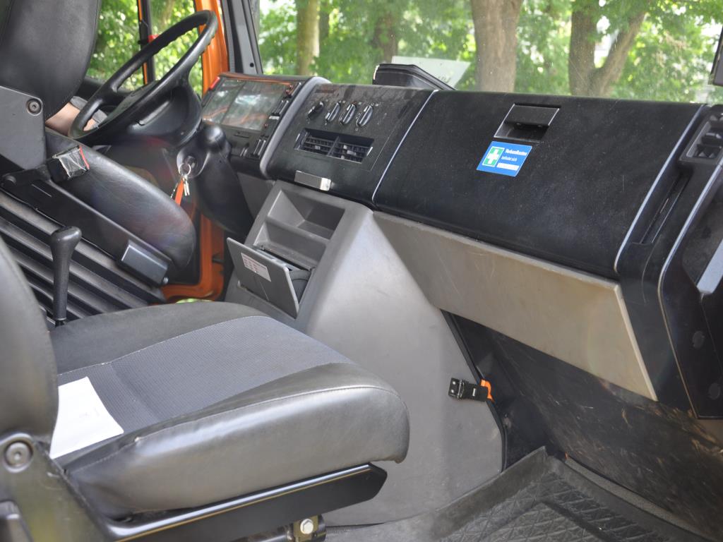 Hochwertiges Laborequipment der städtischen Wasserversorgung-11