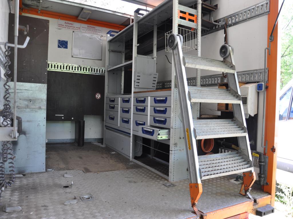 Hochwertiges Laborequipment der städtischen Wasserversorgung-13