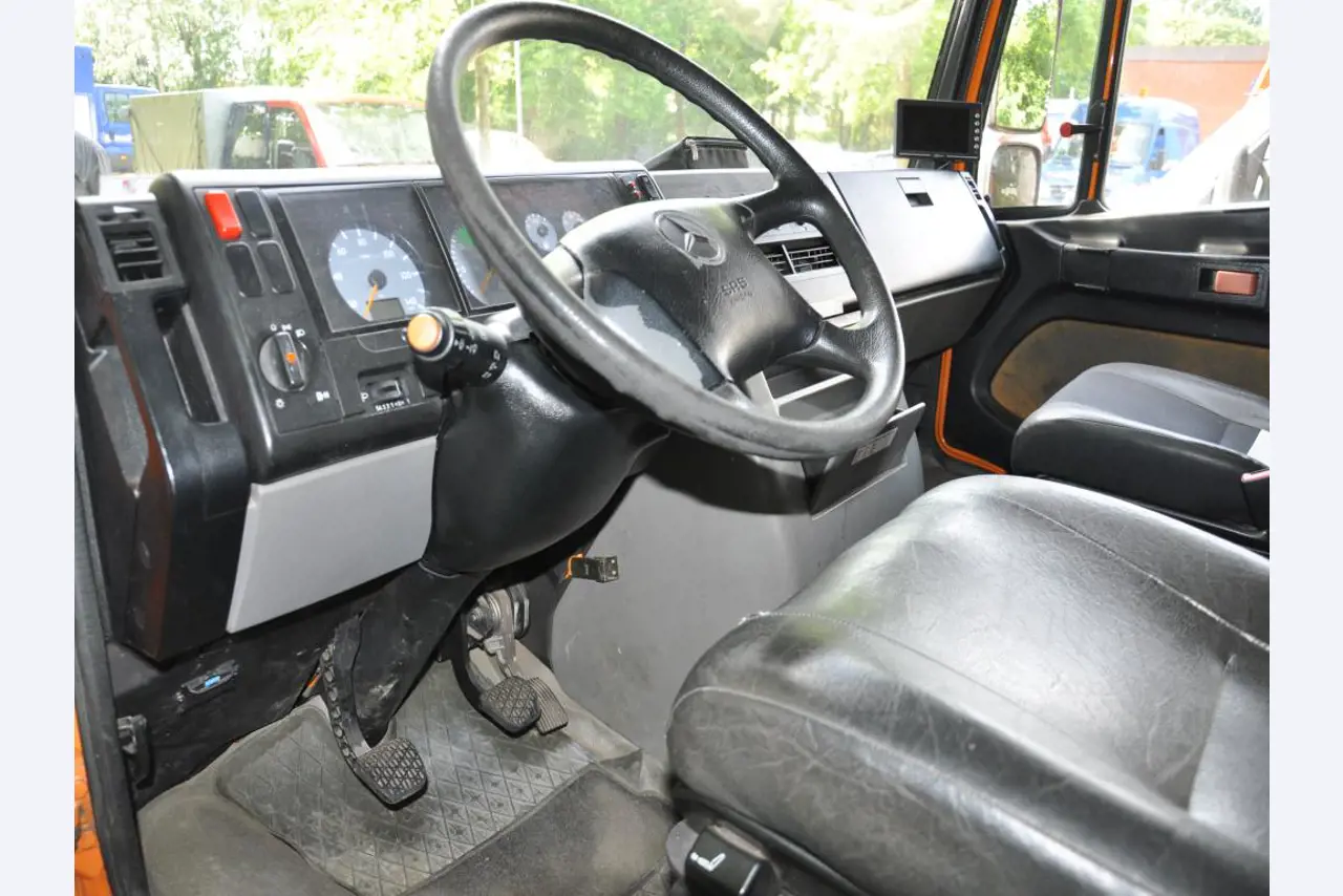 Hochwertiges Laborequipment der städtischen Wasserversorgung-6
