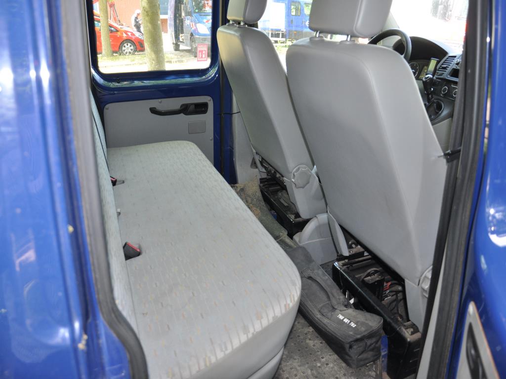 Hochwertiges Laborequipment der städtischen Wasserversorgung-13