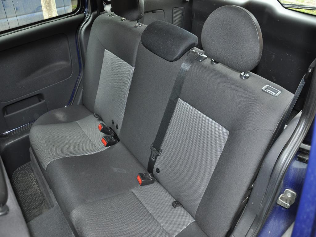 Hochwertiges Laborequipment der städtischen Wasserversorgung-12