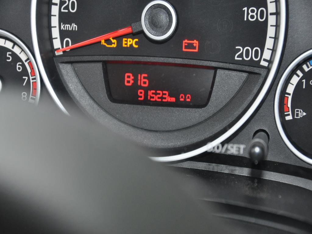 Hochwertiges Laborequipment der städtischen Wasserversorgung-8