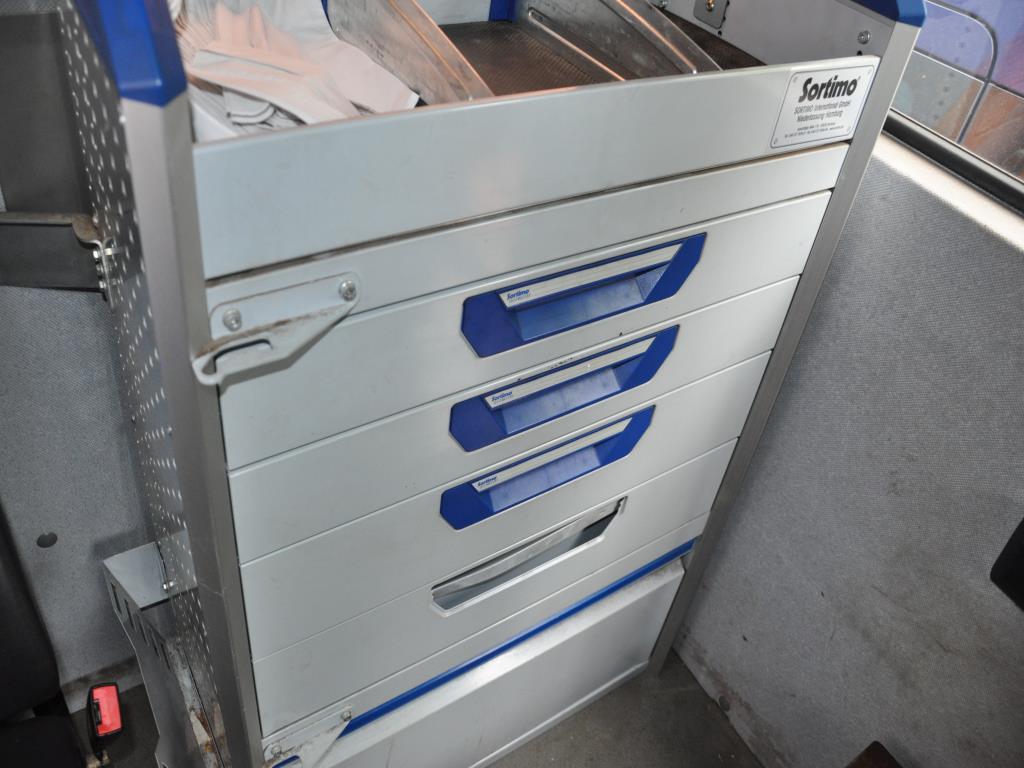 Hochwertiges Laborequipment der städtischen Wasserversorgung-10