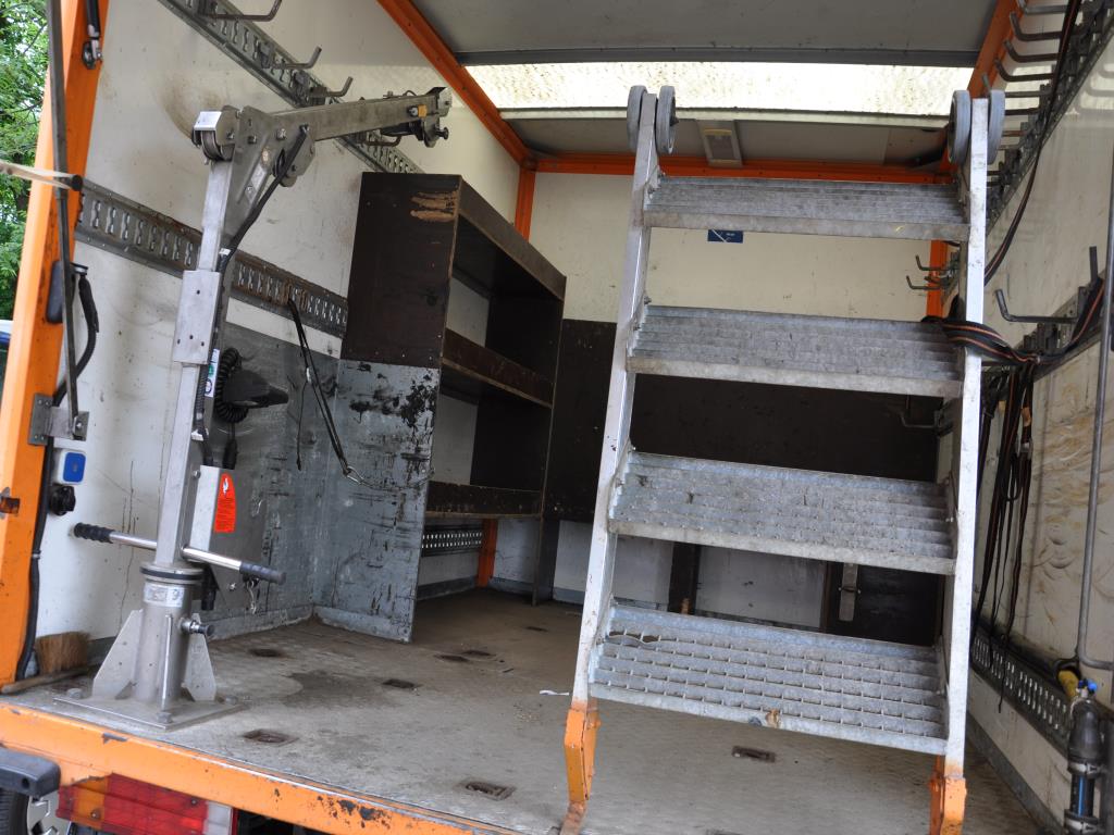 Hochwertiges Laborequipment der städtischen Wasserversorgung-13